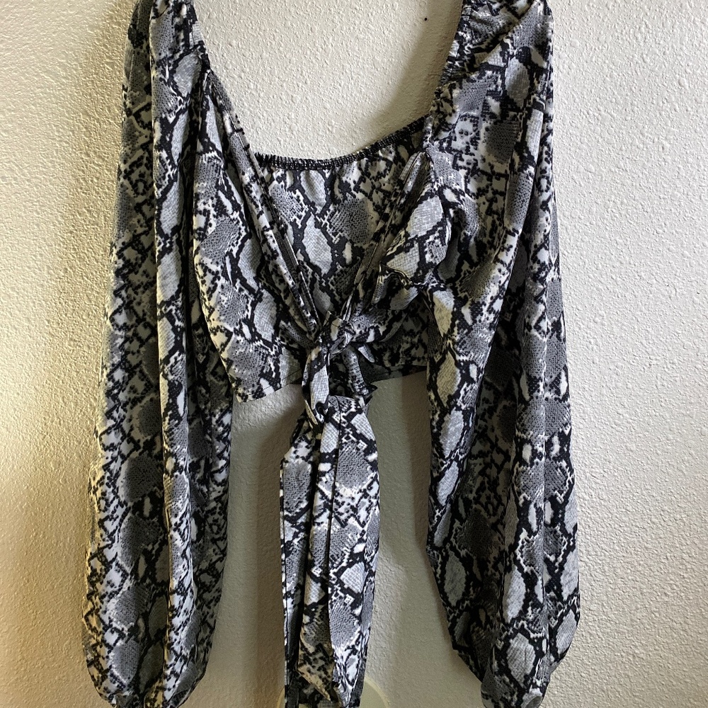 Cute top